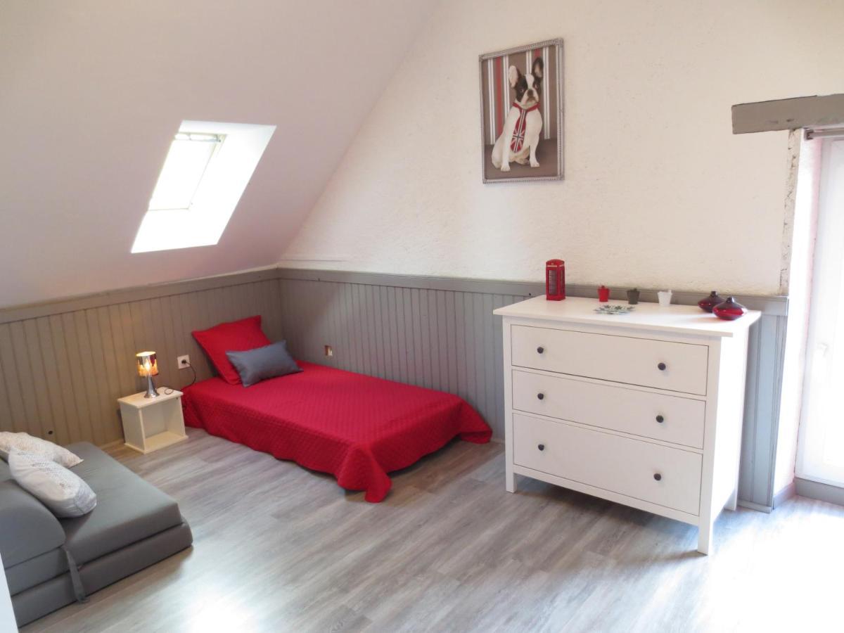 Le Grand Coudreau Bed and Breakfast Nazelles-Negron Eksteriør billede